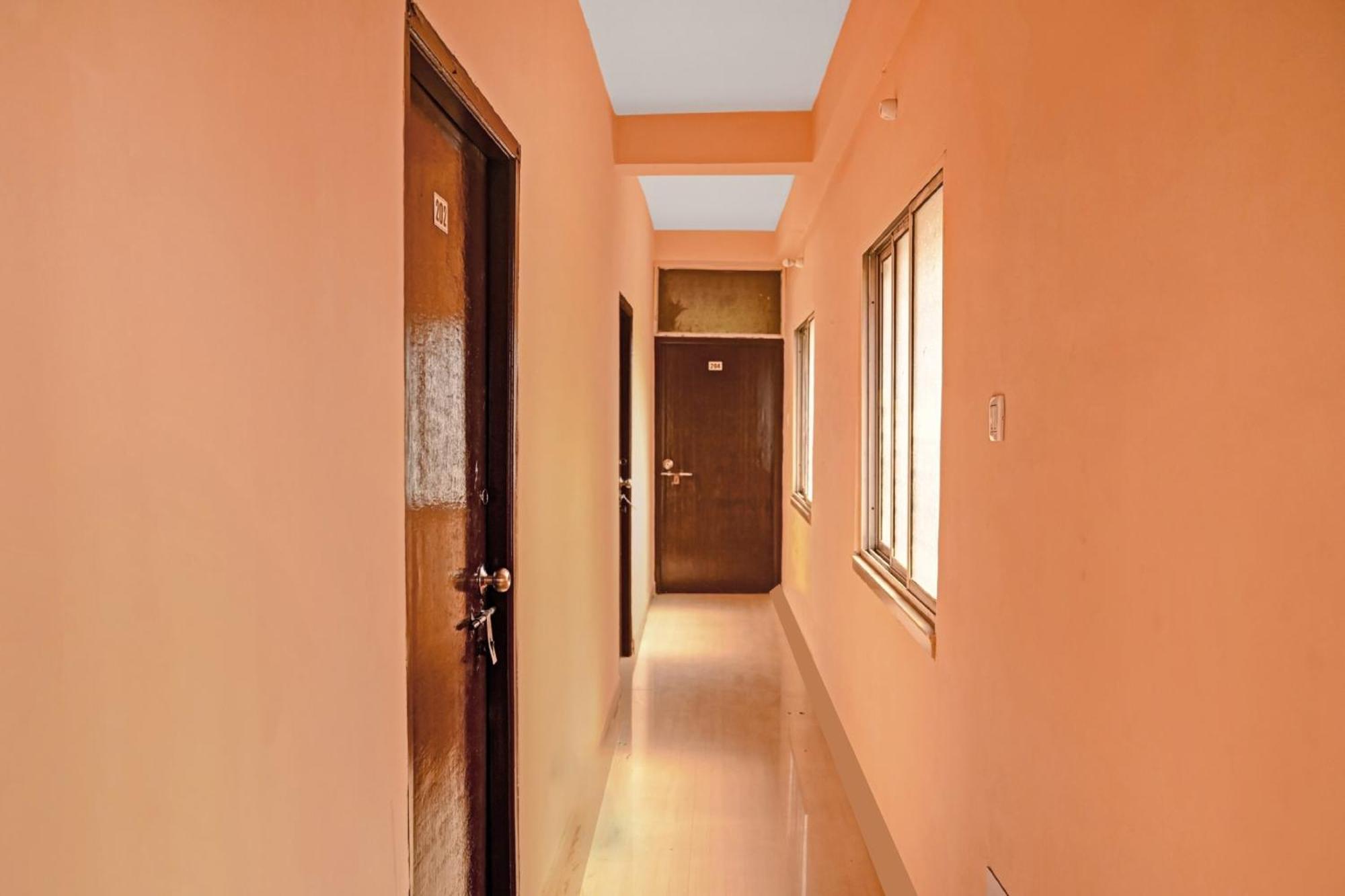 Hotel O Dreamline Колката Екстериор снимка